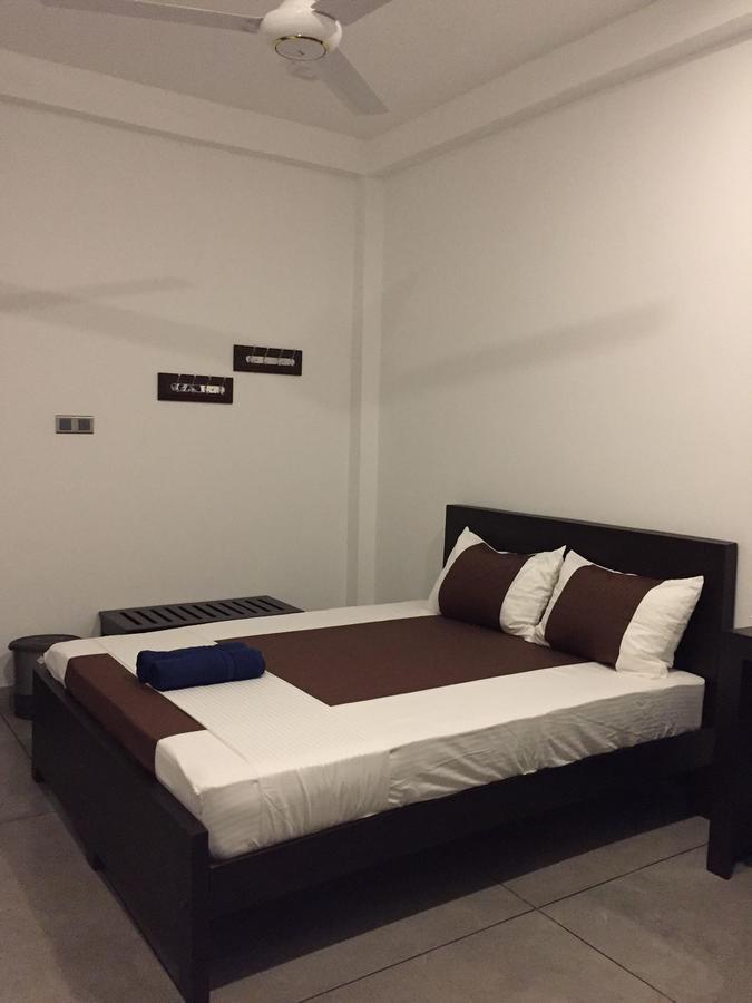 Us Motel Colombo Homagama Экстерьер фото